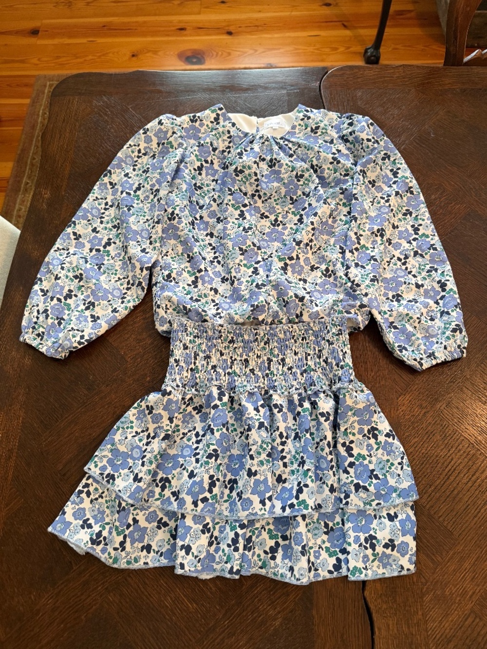 Pleat collection 2 piece outfit